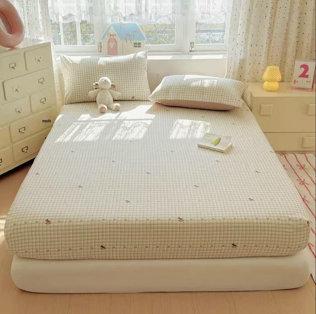 2026 All Seasons Universal Dust-Proof Bed and Mattress Cover