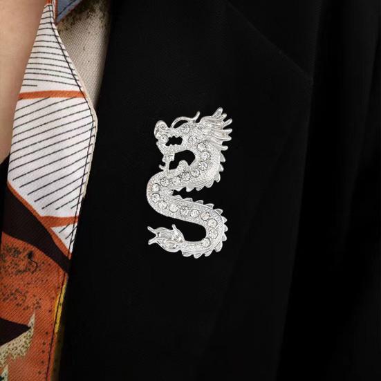 Брошь со стразами и драконом, женская брошь, китайский дракон зодиака для воротника, пальто, одежды