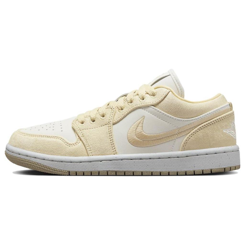 Air Jordan 1 Low SE Team Gold Women Sneakers Cream Sail FN3722-701
