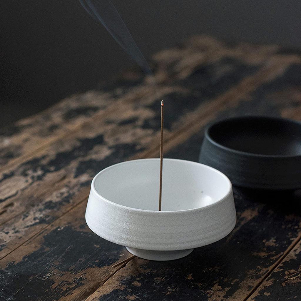 Nannlia 13cm Diameter Ceramic Incense Burner, Stylish, High-Quality, Japanese-Style Interior Decor for Buddhist Altars