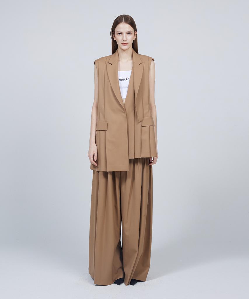 Meuameu Signature Unbalance Pin Tuck Flare Slacks