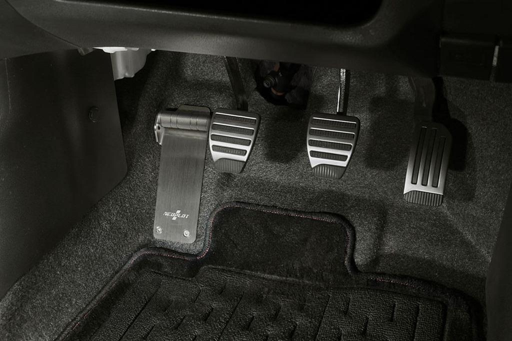 Подножка NEOPLOT NEO NP73250 Регулируемая левая позиция для Nissan Note МТ 7см nismo-S (E12 модифицированный) транспортные средства, Серебристый,