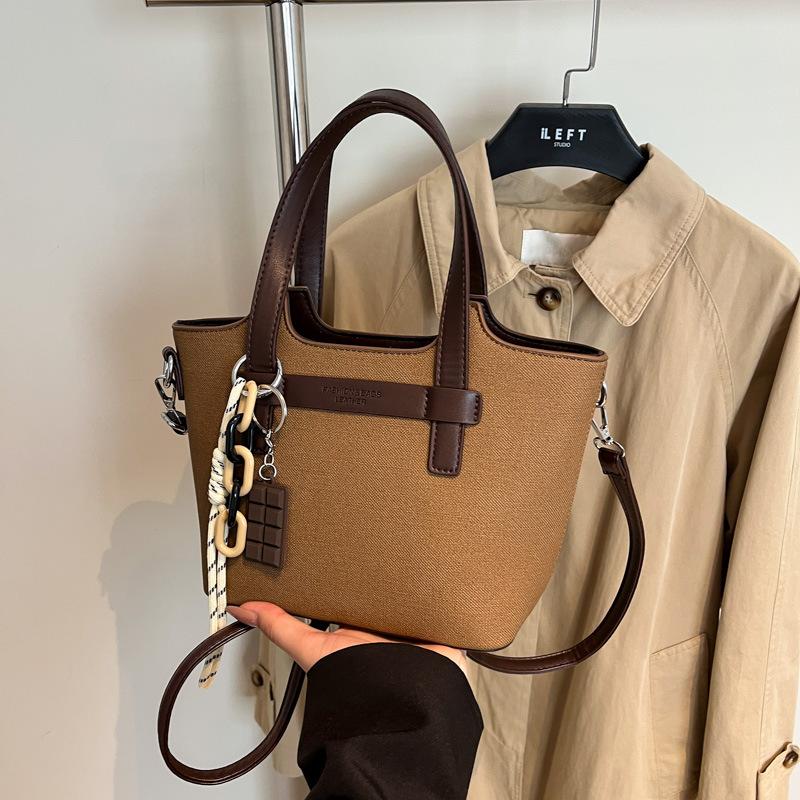 Ретро маленькая сумка женская осень и зима универсальная 2025 новая мода сумка через плечо мессенджер популярная инс портативная сумка-ведро