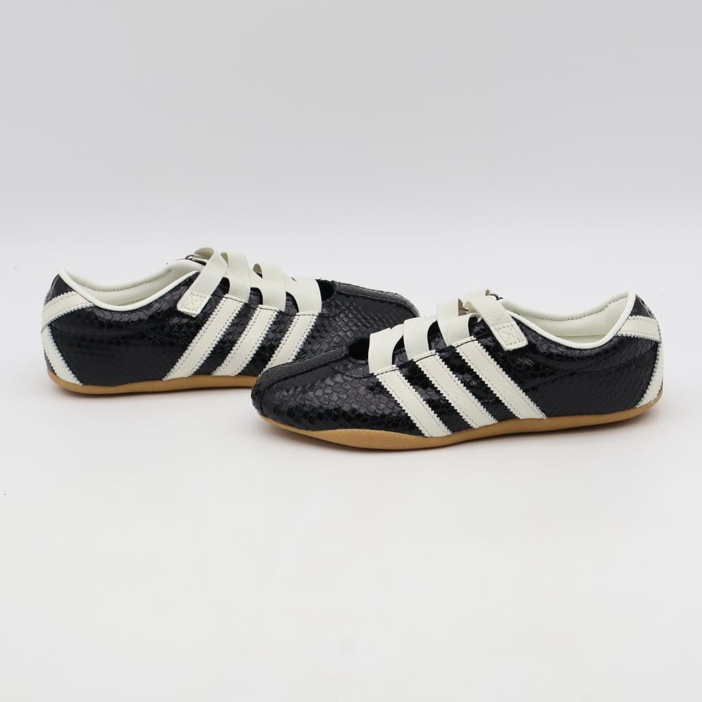 KI4313 adidas Токио MJ Основной черный Вне белый (Женский)