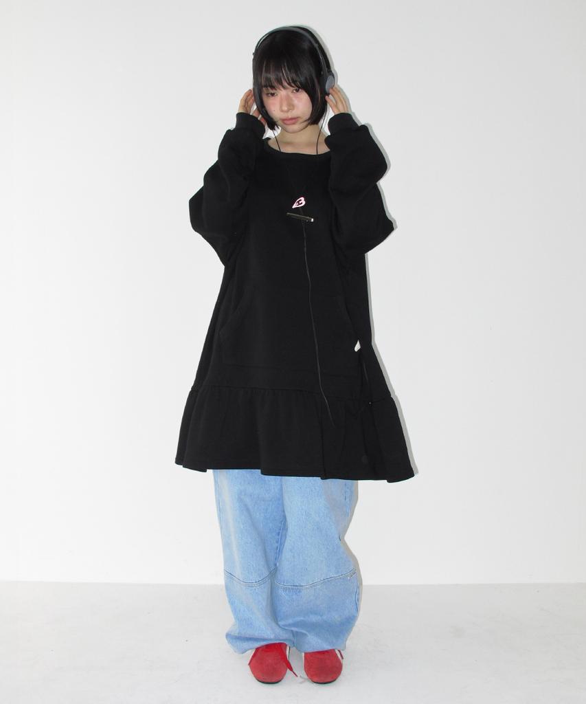 Ronron Oversized Ruffle Hem Sweat Dress Black