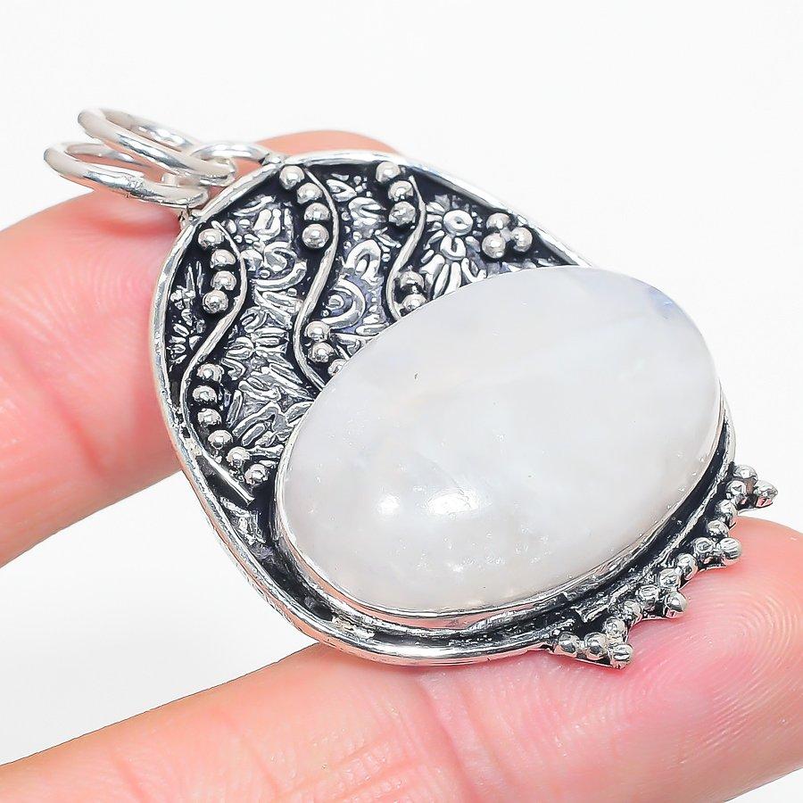Natural Rainbow Moonstone Gemstone 925 Sterling Silver Pendant 2.09" W8O54