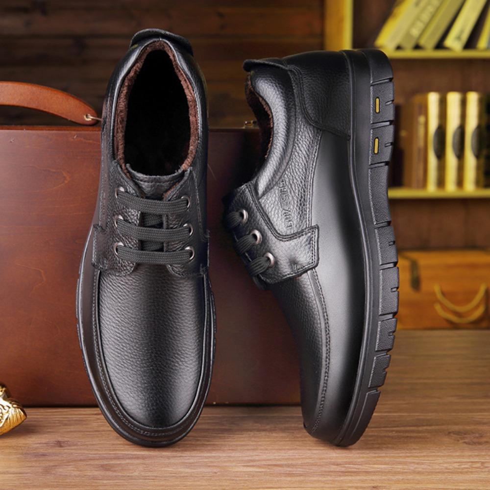 Winter Warm Fur Lined Leather Shoes for Men Soft Sole Comfortable Casual Lace Up Shoes for Middle Aged Dad