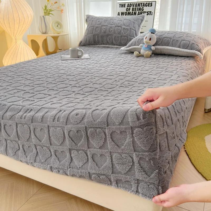 2025 Plush Bed Sheet Bed Linen Sheet Velvet Bedsheet 3D Letter Love Mattress Cover Adjustable Elastic Fitted Sheet