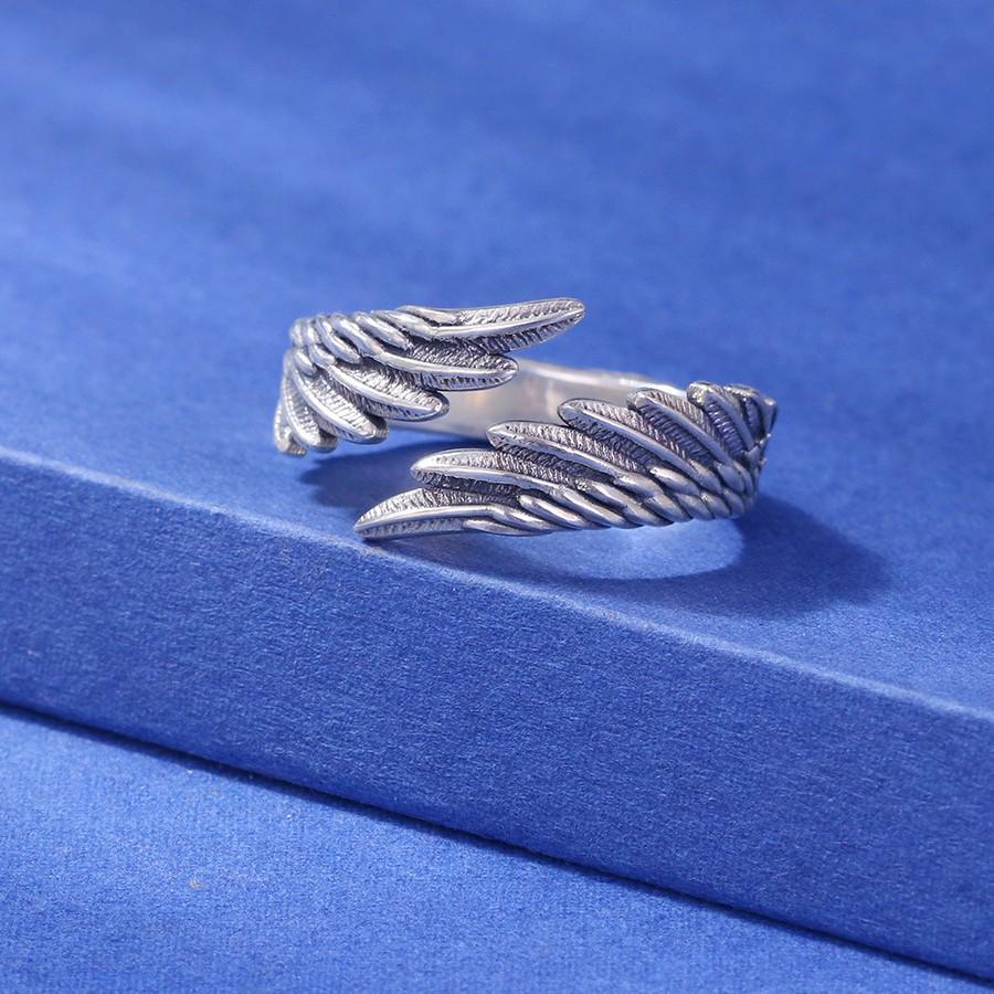Винтажное Окисленное Кольцо из Тайского Серебра в Виде Крыльев Ангела – Креативный Дизайн с Перьями для Мужчин и Женщин