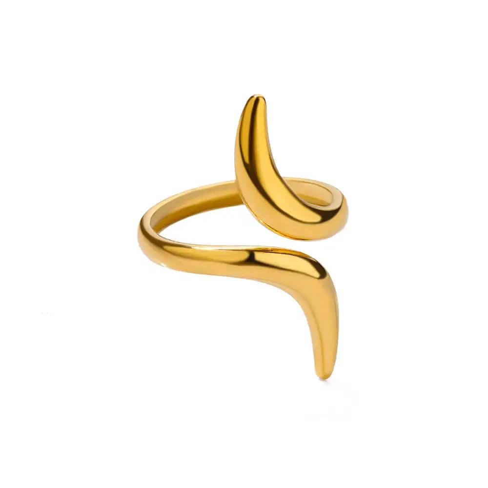 Кольца из нержавеющей стали для женщин Золотистый цвет Звезда Открытое кольцо Модный шарм Циркон Водонепроницаемые Свадебные аксессуары Подарки на день рождения