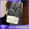 Niche Design Versatile Underarm Bag Women's New High-end Fashion Shoulder Messenger Bag Small Square Bag
