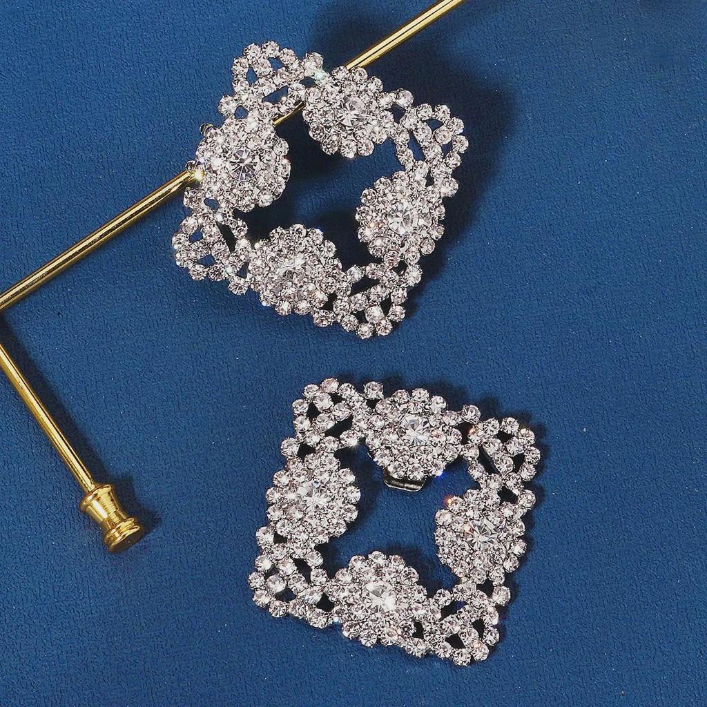 Versatile European & American Sunflower Rhinestone Bridal Shoe Clips