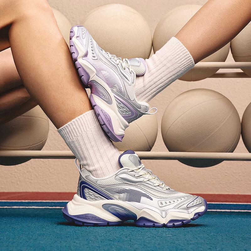 Champion Chishark 2.0 Unisex Lifestyle Sneakers