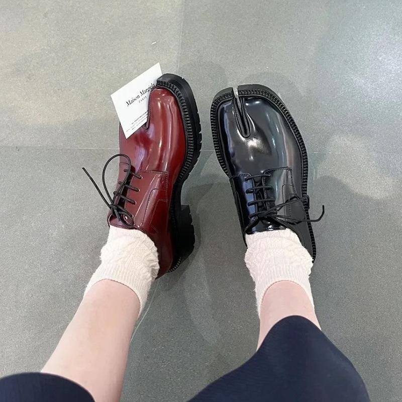 Split-Toed Shoes Women'S Horseshoe Pig'S Trotters Small Leather Shoes Lace-Up Casual British Style Loafers