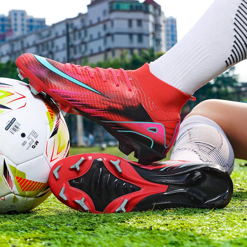 New Men Football Boots Adult Society Original Indoor Professional Women Soccer Shoes Unisex Ultralight Football Shoes Sneakers
