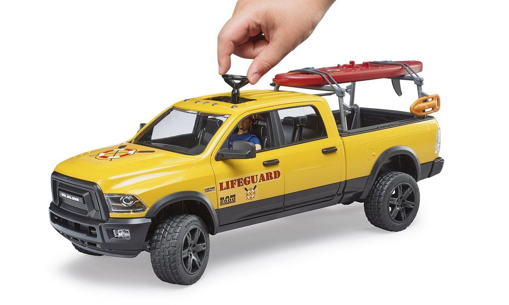 Bruder Ram Power Wagon SUP BR02506 (с фигурой)