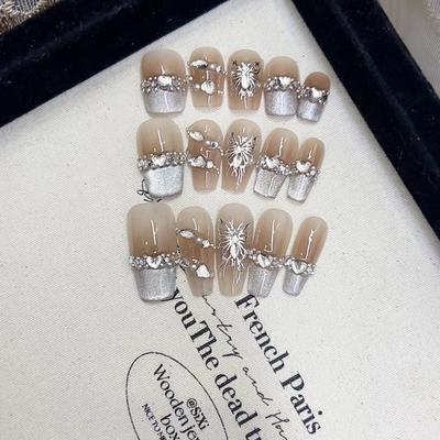 Чисто ручная работа Фототерапия Носимая броня для ногтей Таблетки Римское любовное письмо Носимая броня Готовый продукт Многоразовые накладки для ногтей