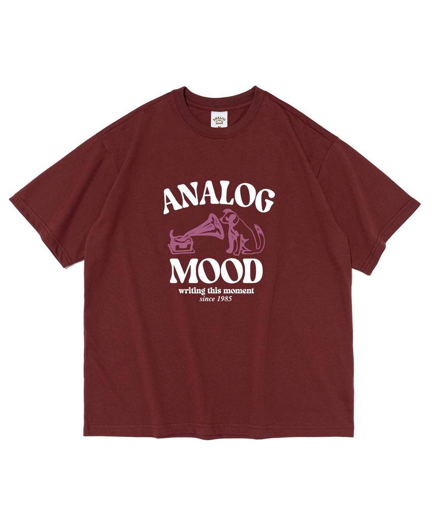 ANALOG MOOD Звук футболки с коротким рукавом (Вино)