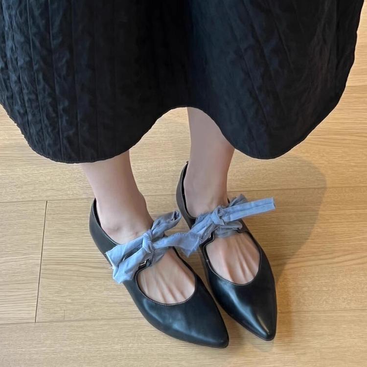 Версия из коровьей кожи ~ остроконечные литературные и художественные балетки на шнуровке для женщин, легкие роскошные туфли Мэри Джейн с бантом и неглубоким горлом