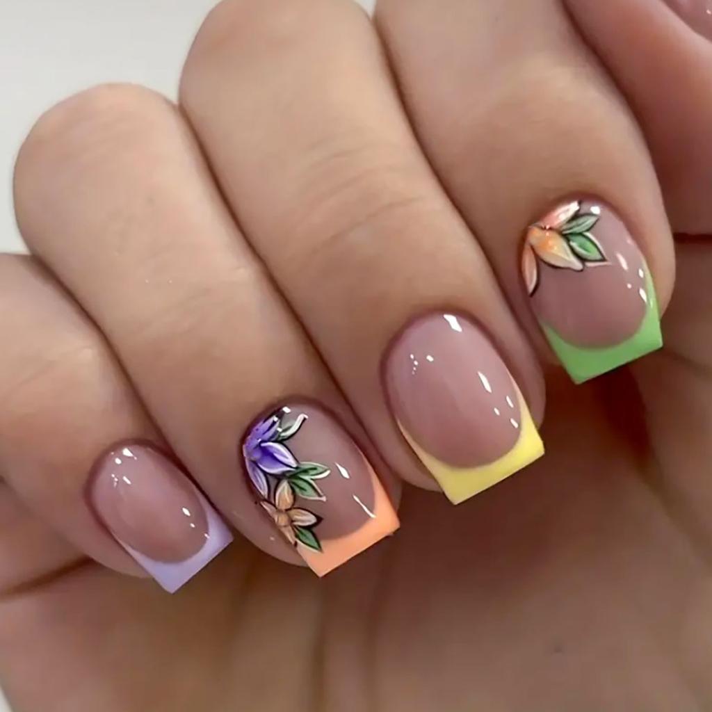 24Pcs Colorful French Press on Fake Nails with Design Short Square Nail Art Tips Flower Design Wearable Full Cover False Nails