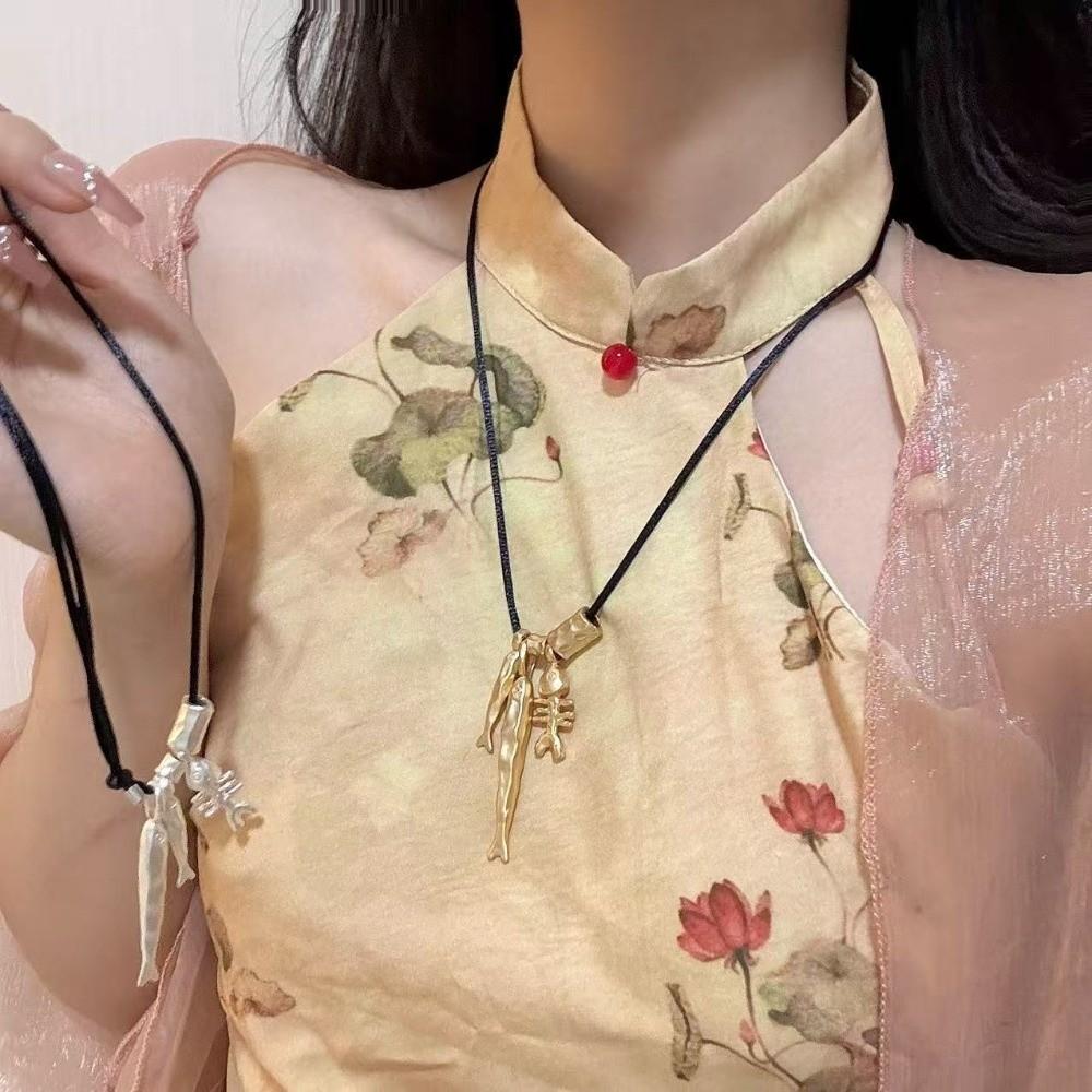Long Fish Pendant Necklace Vintage Sweater Chain Fashionable Bone Pendant Choker  Gift