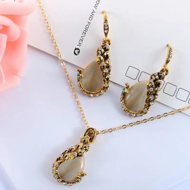 3pcs/set Jewelry Sets Women Elegant Waterdrop Rhinestone Pendant Necklace Hook Earrings Jewelry Set