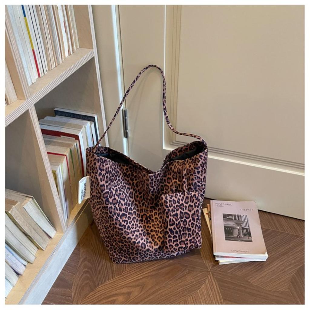 Tote Bag Women velveteen Leopard Print Large Capacity Daily Commute
