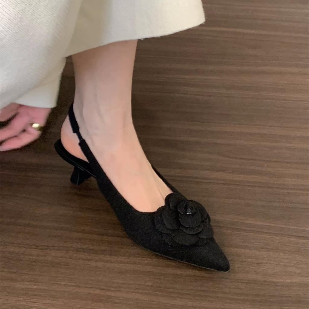 Французские туфли на высоком каблуке в стиле Сяосянфэн, сумка, сандалии с закрытым носком, туфли феи, новинка весны 2025 года, вечерние туфли пудрово-розового цвета с острым носком