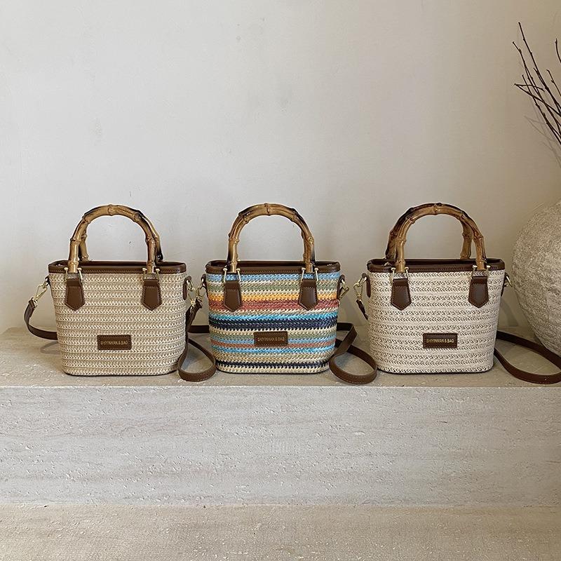 New Summer Straw Bag Fashion Portable Bucket Bag Woven Bag Seaside Beach Bag