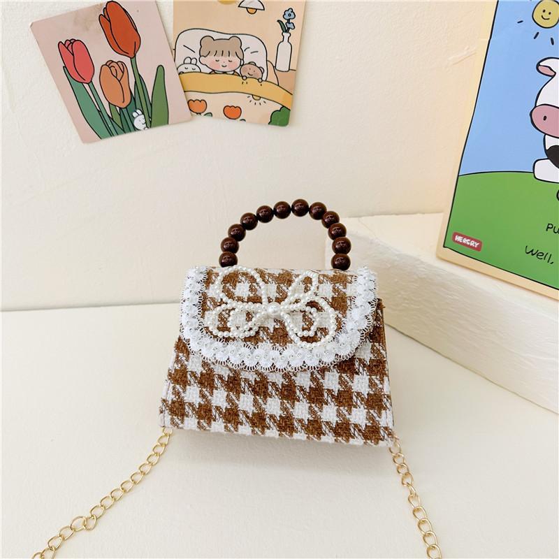 Stylish And Versatile Girls Crossbody Bag Perfect For Autumn Winter Outings