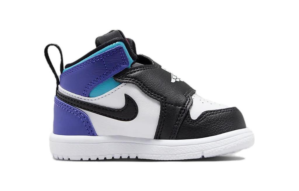 Jordan Air Jordan 1 SKY Удобная амортизация, Износостойкие Средние кроссовки для малышей Черно-белые Для младенцев и малышей BQ7196-154