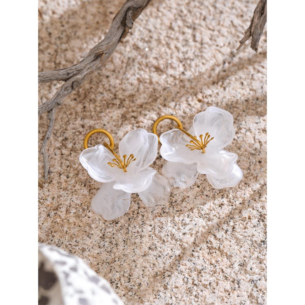 Eetit Arrivals White Resin Flower Dangle Earrings for Women Stainless Steel Summer Popular Jewelry Recommend 2025