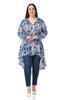 Женская блузка большого размера. Двубортная туника большого размера, темно-синяя, с эластичными манжетами, молнией сзади и длинным цветочным принтом сзади.