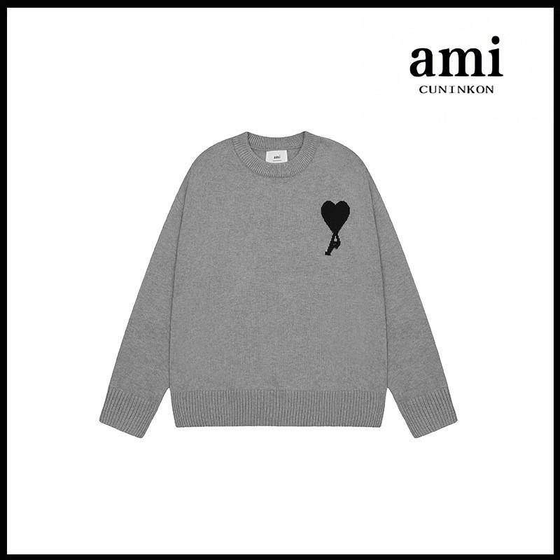 Oversized Knit Sweater With Heart Jacquard Round Neck Loose Fit Unisex Casual Pullover