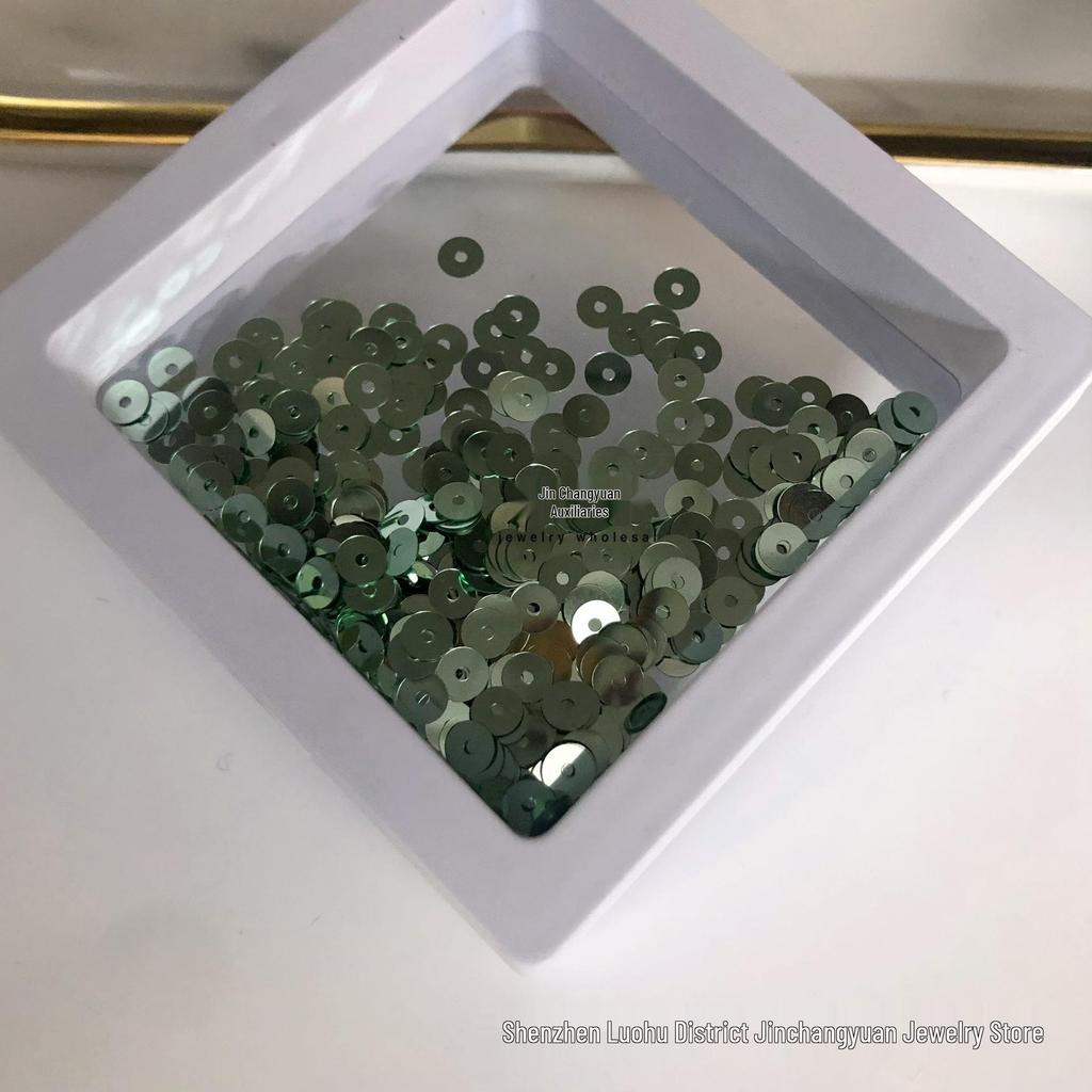 Цветные пайетки 4 мм с центральным отверстием для DIY поделок и аксессуаров для одежды