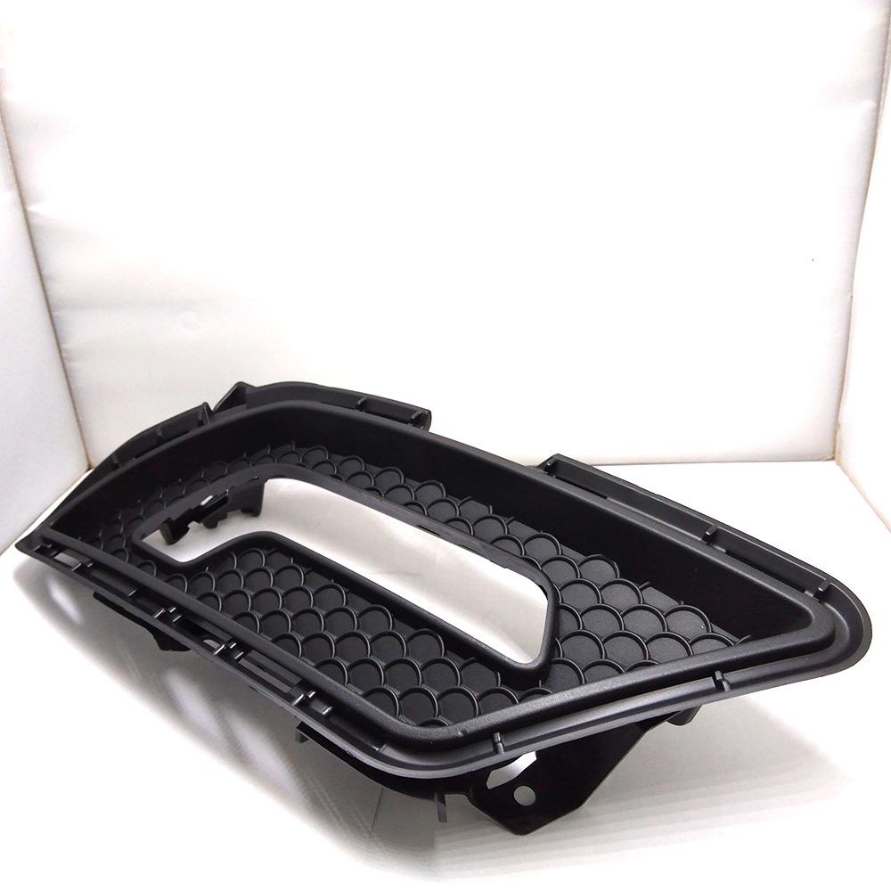 Car Accessories for Mercedes-Benz E-Class C207 RH Daytime Running Light Grille (2078850453)