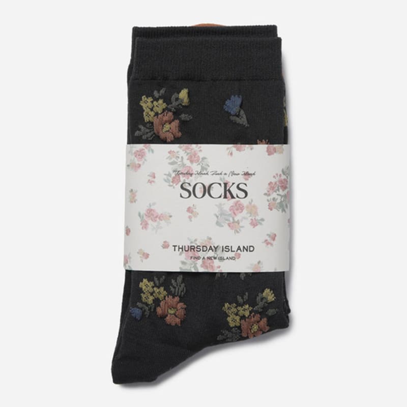 Thursday Island Flower Motif Socks_T256MSC135W