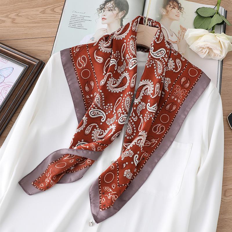70 * 70cm New Silk Small Square Scarf For Women'S Neck Protection Professional Scarf Versatile Hair Tie Headscarf Scarf