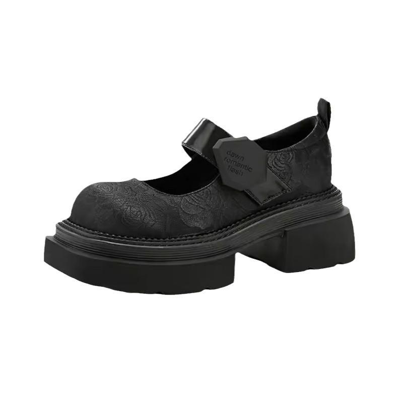 Гуочао стиль платформа лоферы женские 2025 весна новая вышивка принт липучка мелкий вырез колледж стиль маленькие кожаные туфли