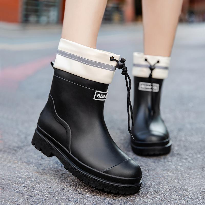Новые модные резиновые сапоги для женщин, подходящие для ношения на улице, противоскользящие резиновые сапоги для женщин, уличная водонепроницаемая обувь