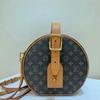 [Б/У] Маленькая Шляпная Коробка Monogram Canvas Кожаная Сумка на Плечо Средняя - Очень Хорошее Состояние #1WB9Y3N