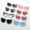 Trendy Oversized Pearl Sun Glasses for Women Unisex Large Heart Shape Eyewear Goggles Female Luxury UV400 Outdoor Sun Glasses