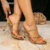 Модные женские золотые босоножки на высоком каблуке, с открытым носком, нарядные вечерние туфли-стилет, слипоны с острым носком, элегантные роскошные туфли для вечеринок, мода