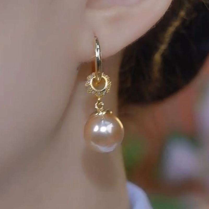 French Round Pearl Pendant, Ear Buckle, Niche Design, High-end Earrings, Exquisite and Versatile Personalized Earrings, Women