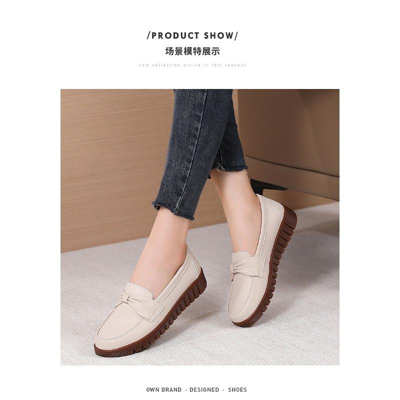 Новые весенние женские туфли-туфли на мягкой подошве для мам, модная и повседневная женская обувь