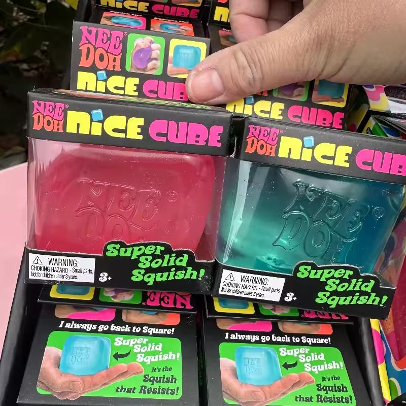 Schylling Nice Cube Кубик-антистресс Сенсорный Фиджет Куб Головоломка-сюрприз Подарки для Всех Возрастов