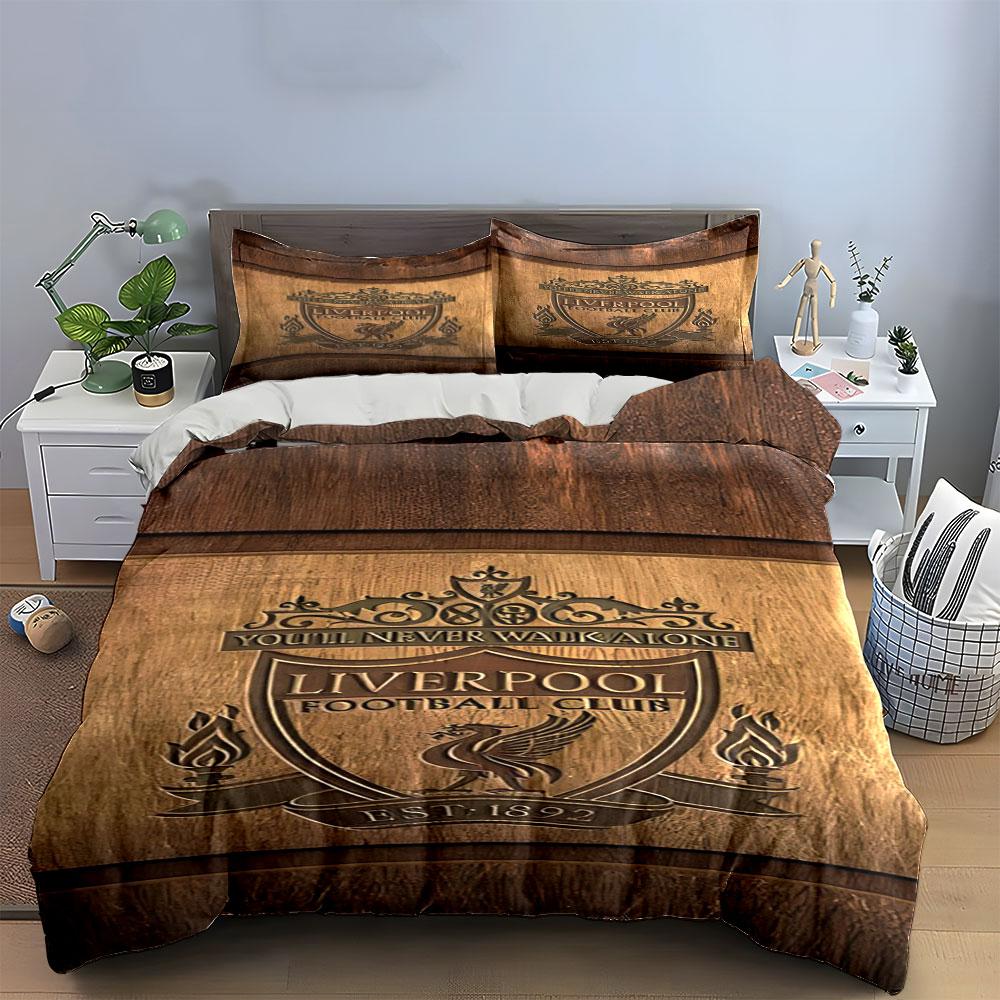 Liverpool Football Club crest. Bedding sets Duvet cover sets Duvet covers Pillowcases(1 * Duvet Cover 2 * Pillowcases without duvet insert)
