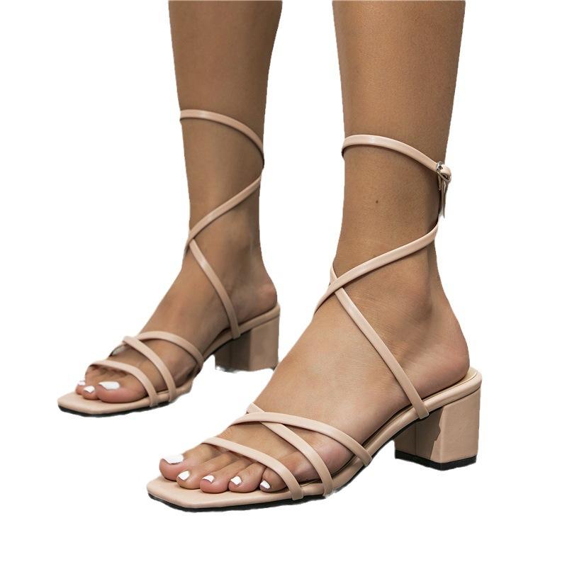 Летние новые женские сандалии с квадратным носком и крестовой шнуровкой, модные универсальные сандалии на высоком каблуке для женщин