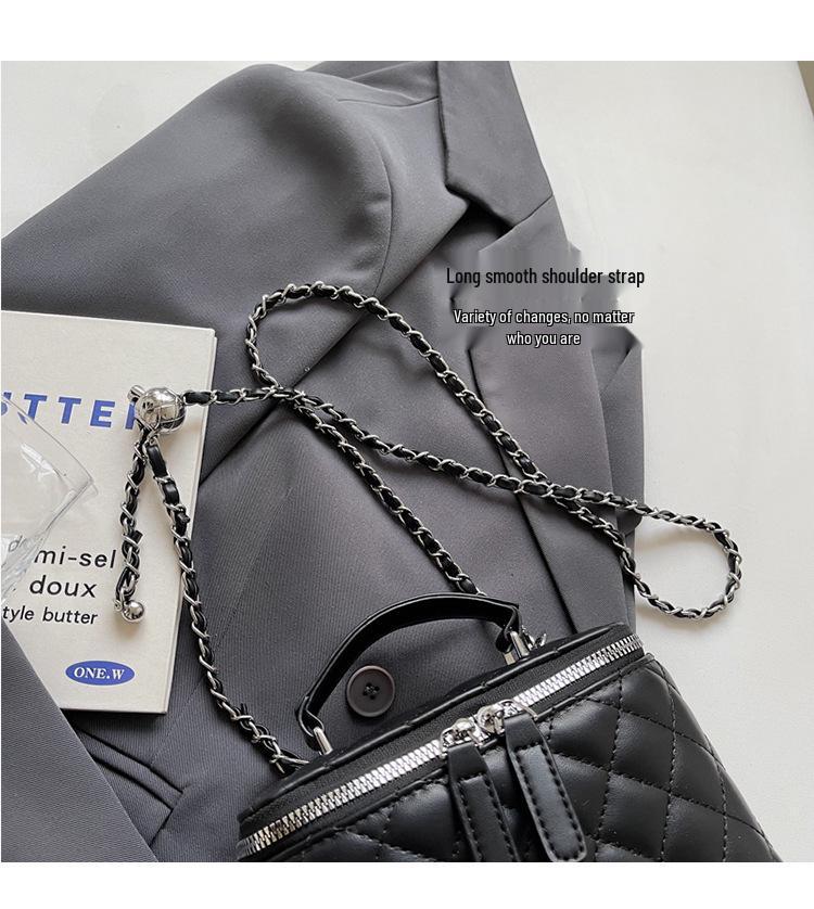 Женская маленькая сумочка с вышивкой аргайл 2025: Универсальная цепочная сумка кроссбоди, ручная коробка, квадратная сумка для весенне-летней моды