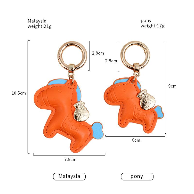 Creative Money Now Car Keychain Mini Book Bag Pendant Delicate Leather Female Pony Key Chain Gift